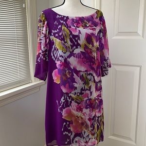 Gabby Skye Purple Floral Occasion Dress. Size 16P